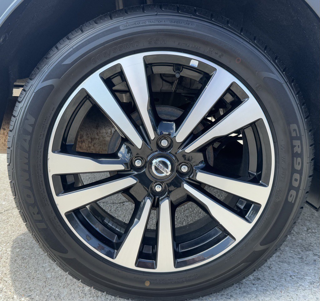 2019 Nissan Kicks Image 13