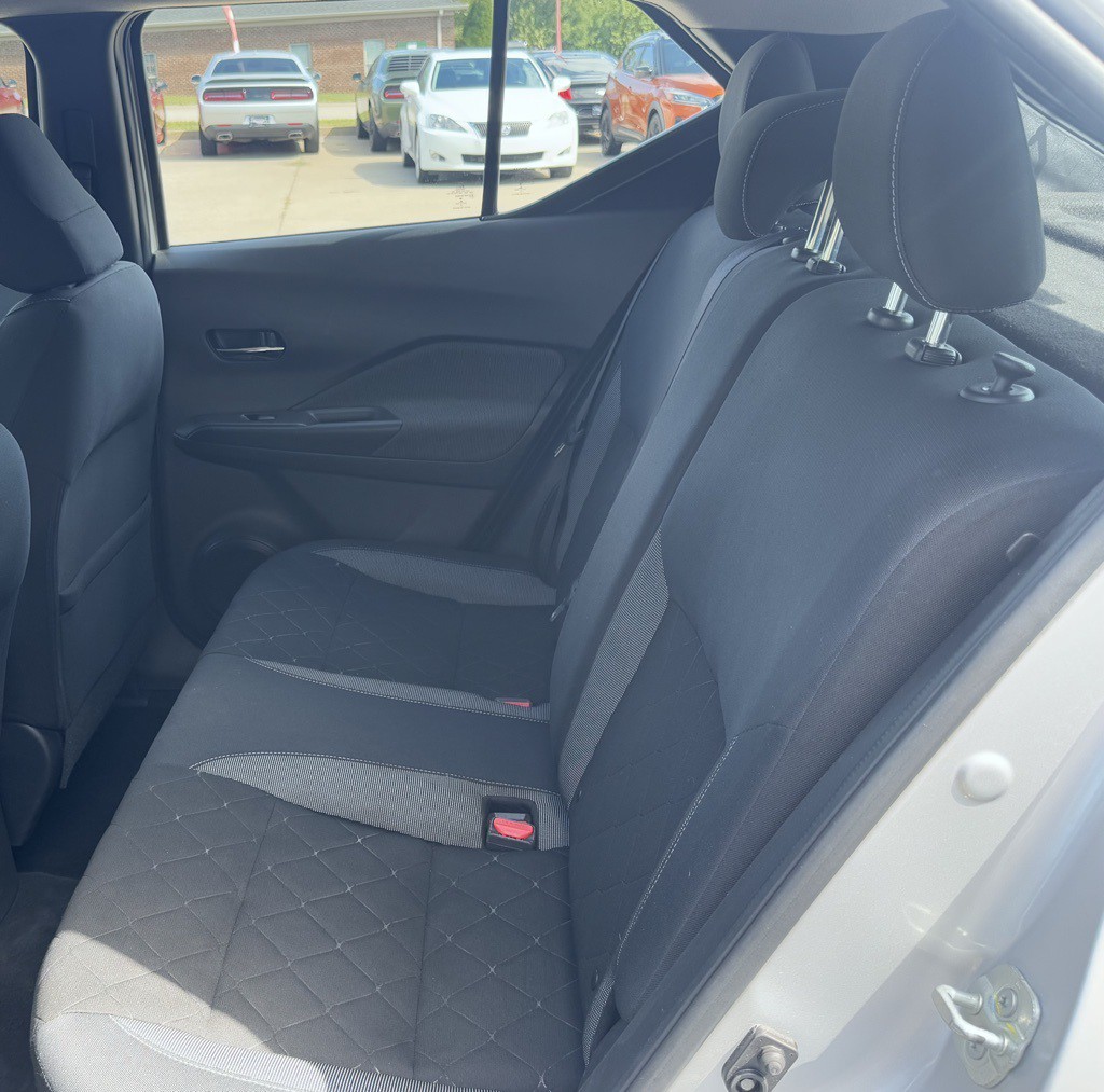 2019 Nissan Kicks Image 28