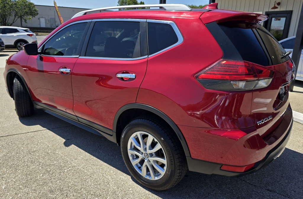 2017 Nissan Rogue Image 7