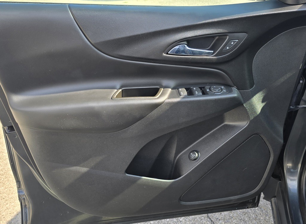 2020 Chevrolet Equinox Image 6