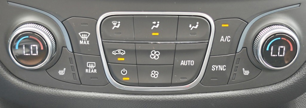 2020 Chevrolet Equinox Image 33