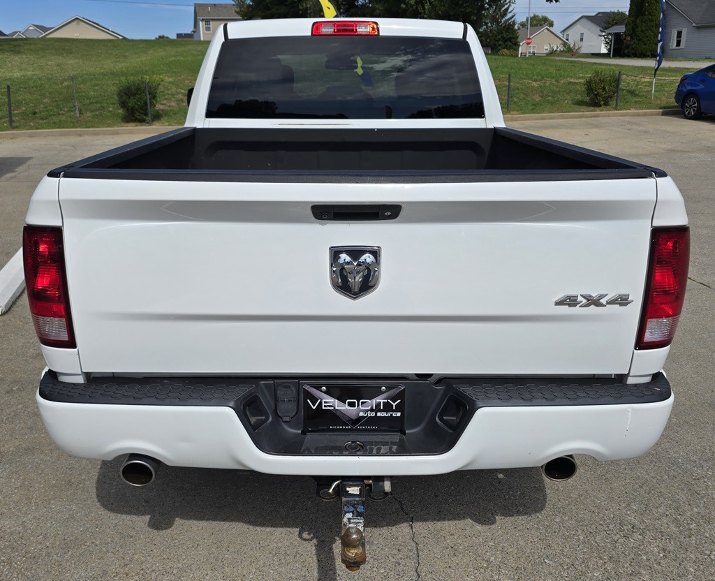 2016 RAM 1500 Image 8