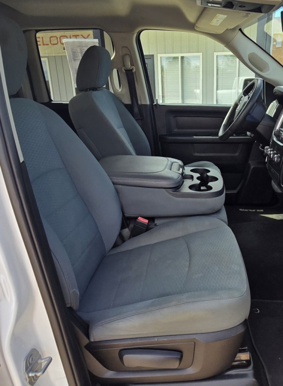 2016 RAM 1500 Image 35