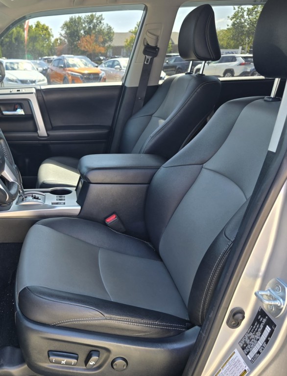 2018 Toyota 4Runner Image 8