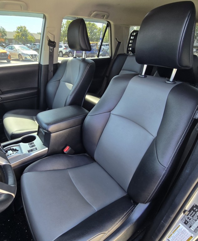 2018 Toyota 4Runner Image 9