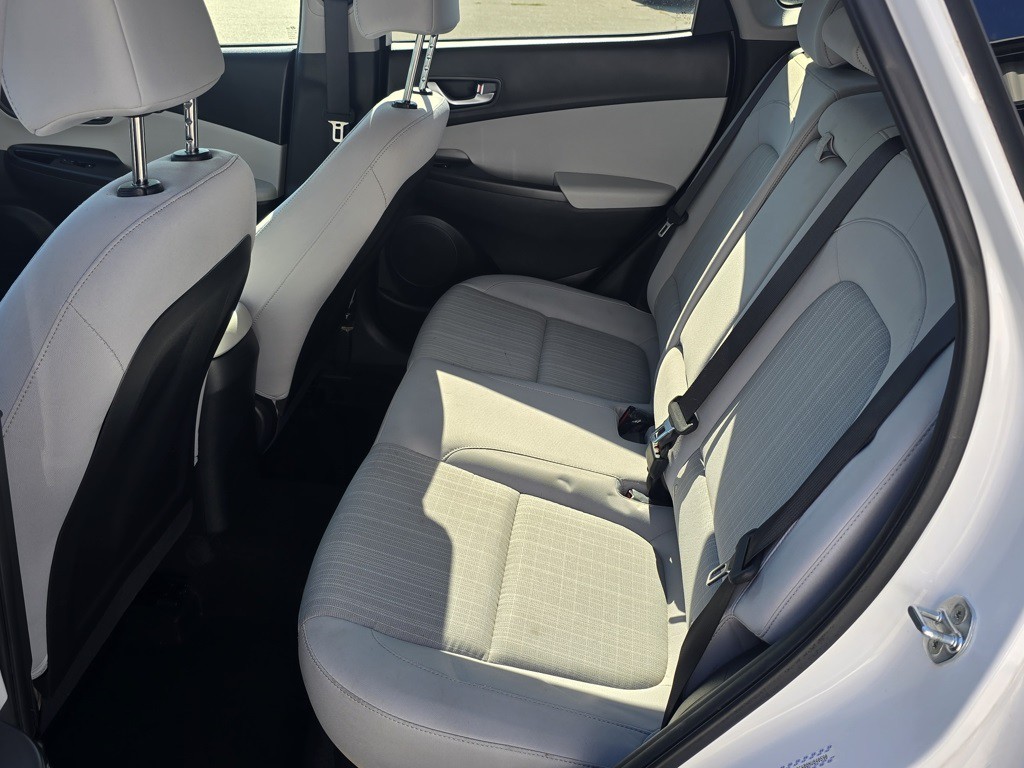 2022 Hyundai Kona Image 12
