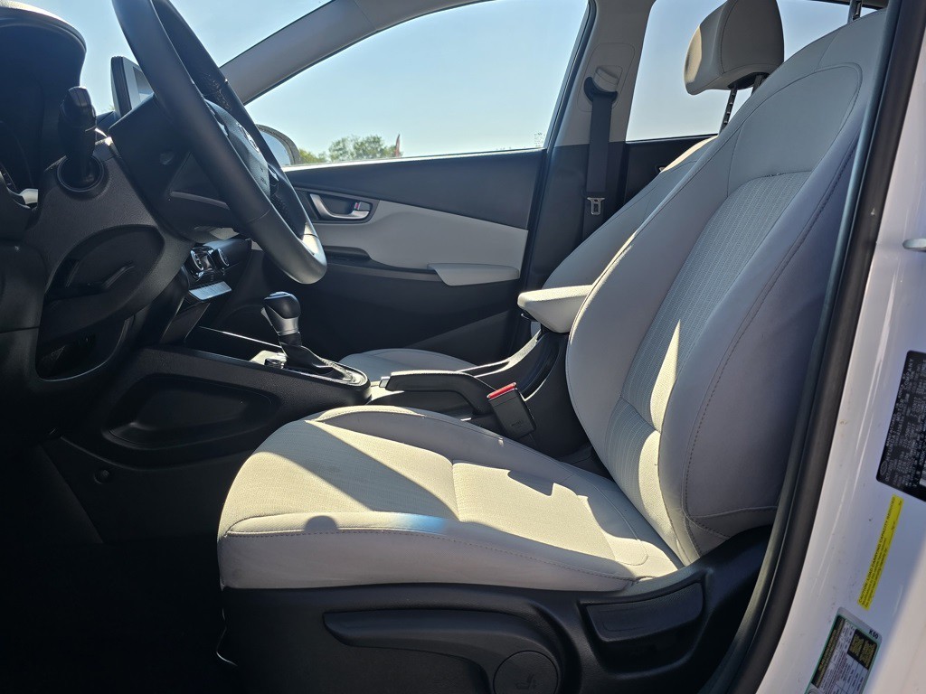 2022 Hyundai Kona Image 13