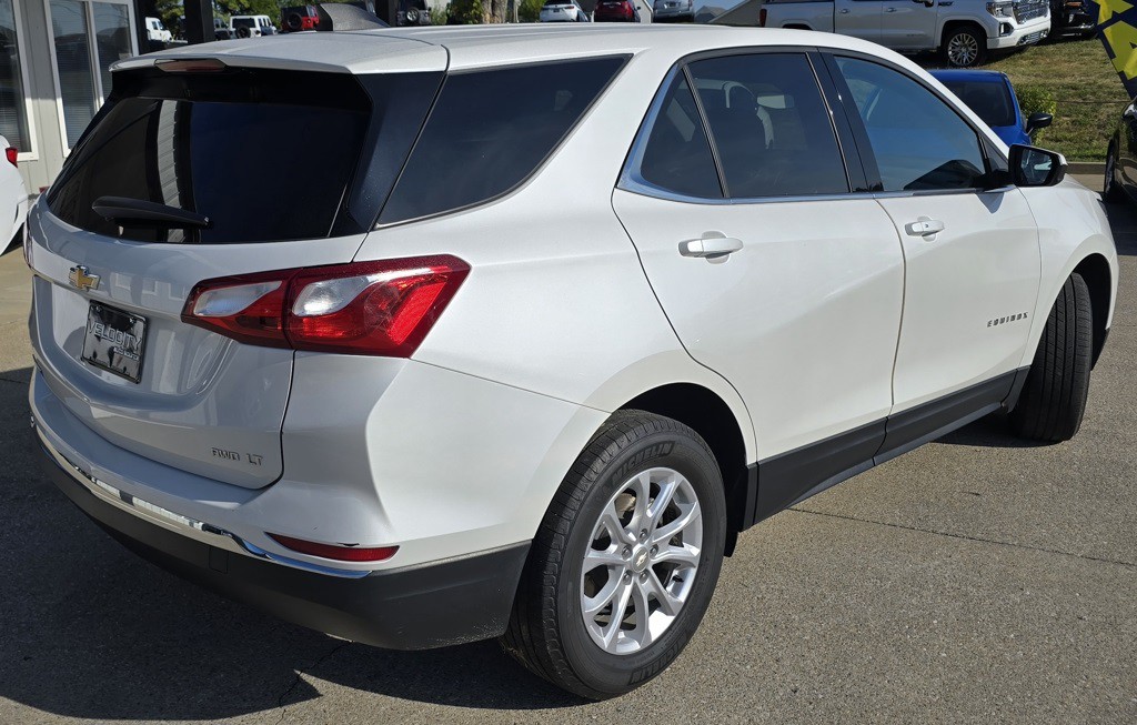 2020 Chevrolet Equinox Image 2