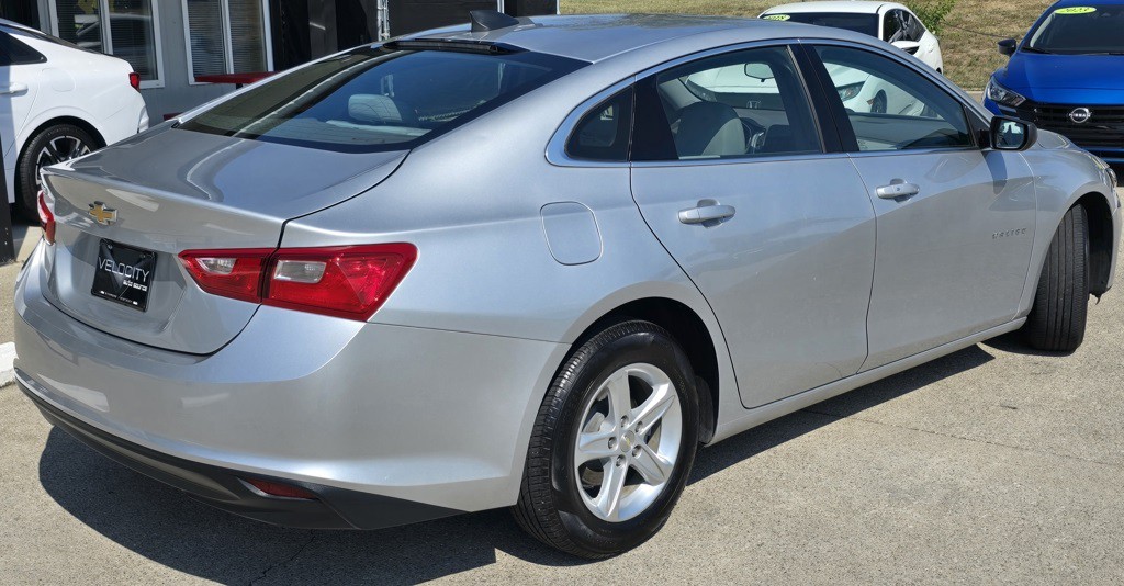 2019 Chevrolet Malibu Image 6