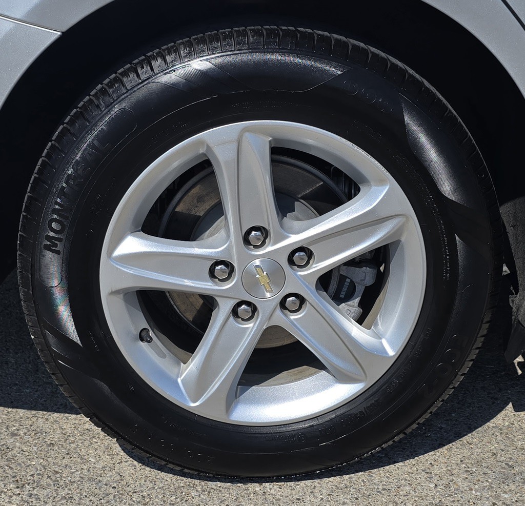 2019 Chevrolet Malibu Image 12