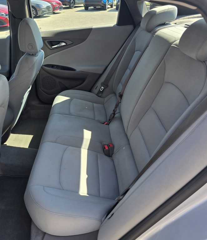 2019 Chevrolet Malibu Image 28