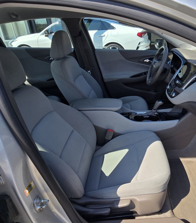 2019 Chevrolet Malibu Image 31