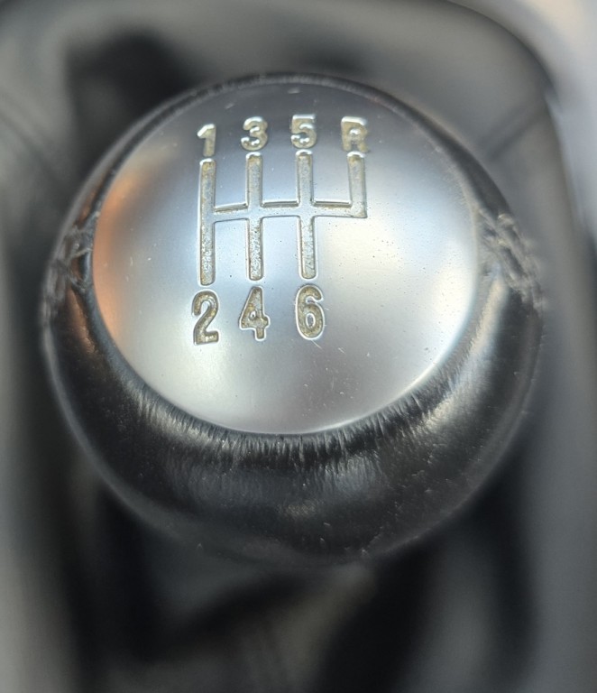 2021 Dodge Challenger Image 16