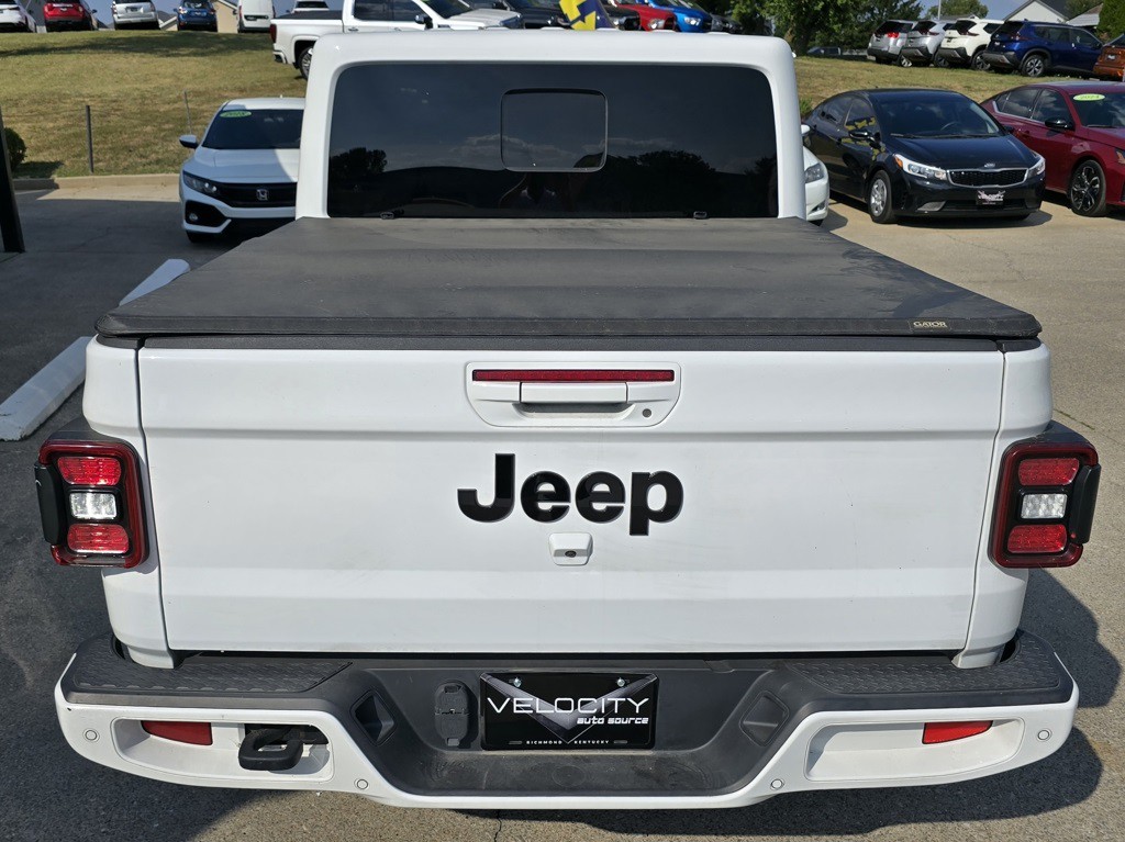2021 Jeep Gladiator Image 3