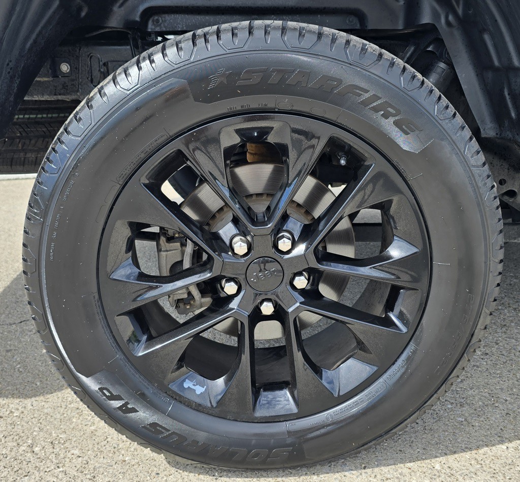 2021 Jeep Gladiator Image 13