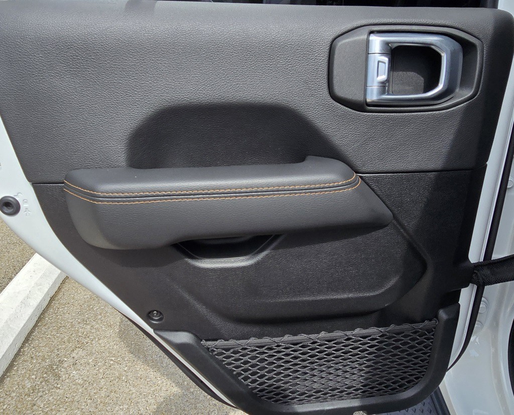 2021 Jeep Gladiator Image 32