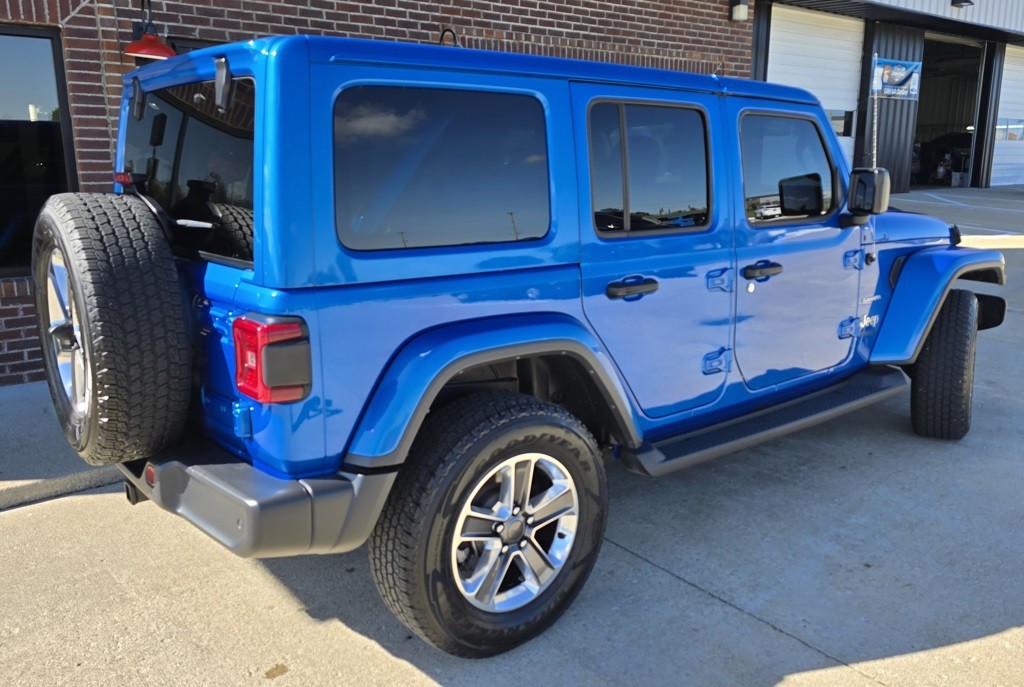 2021 Jeep Wrangler Image 6