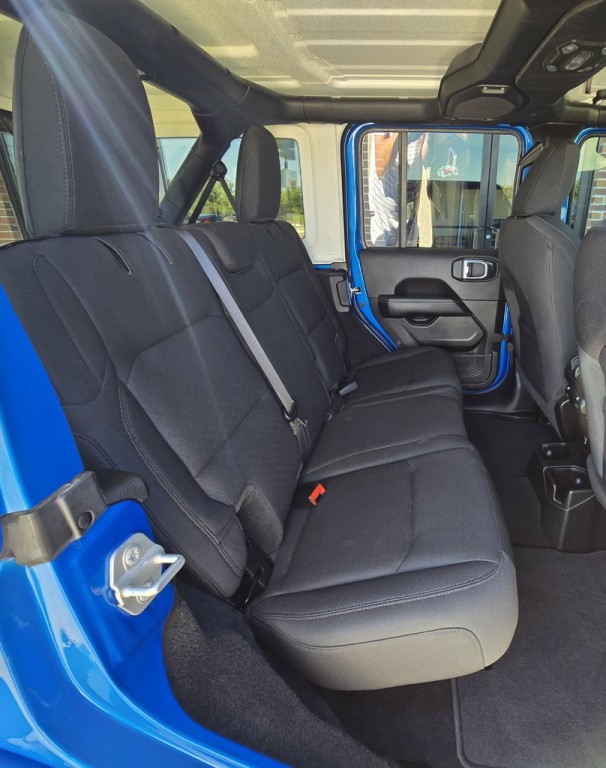 2021 Jeep Wrangler Image 39