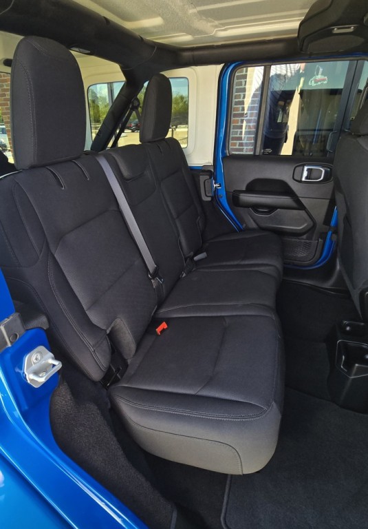 2021 Jeep Wrangler Image 40