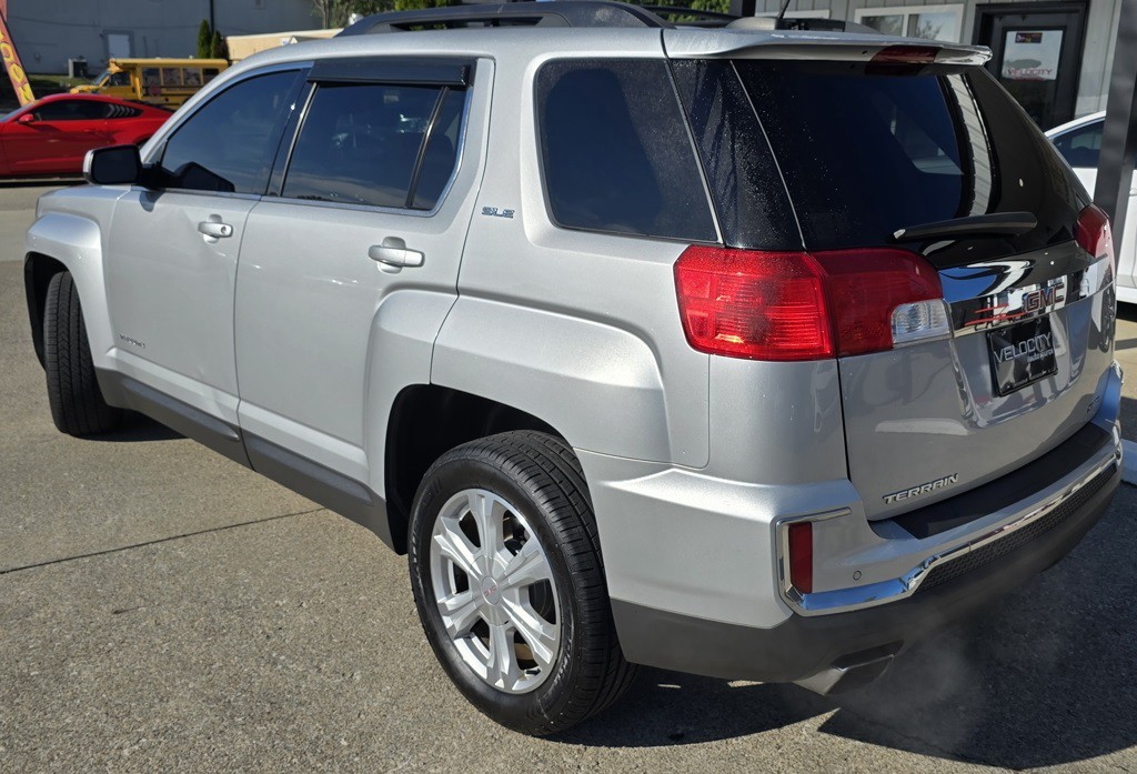 2017 GMC Terrain Image 6
