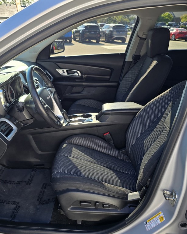 2017 GMC Terrain Image 17