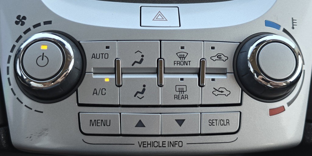 2017 GMC Terrain Image 26