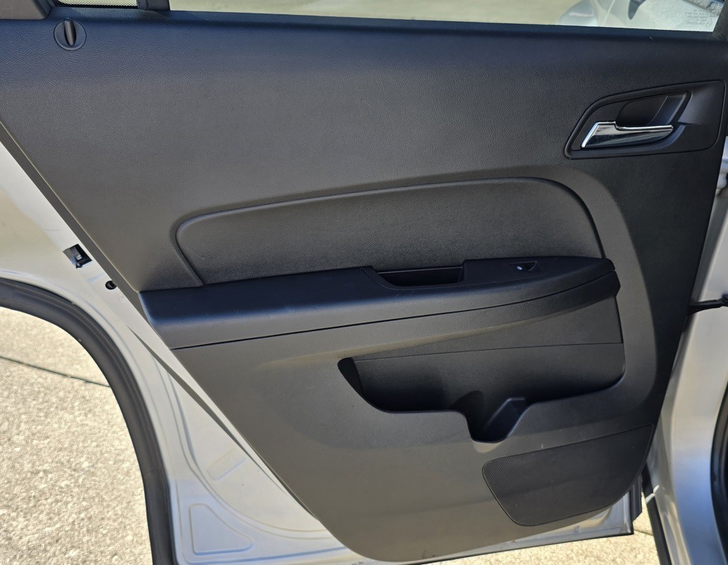 2017 GMC Terrain Image 28