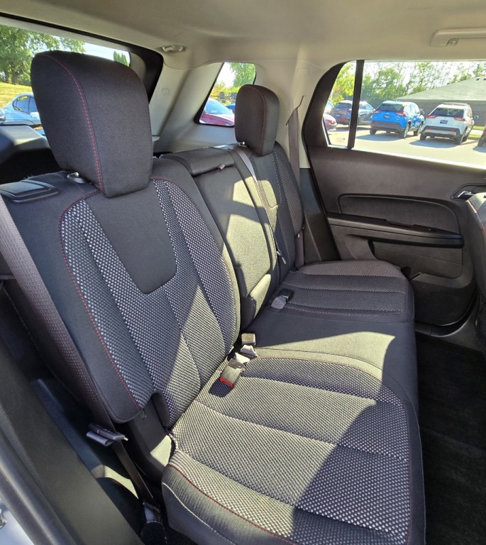 2017 GMC Terrain Image 36