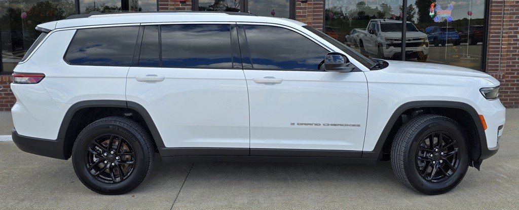 2023 Jeep Grand Cherokee Image 4