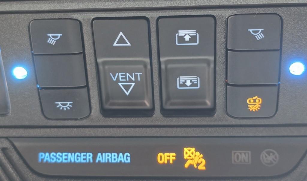 2023 Ford Explorer Image 32