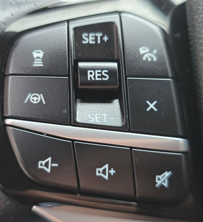 2023 Ford Explorer Image 24