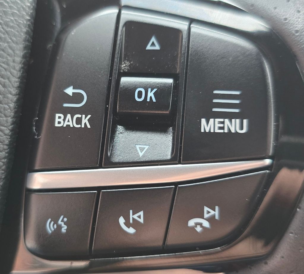 2023 Ford Explorer Image 25