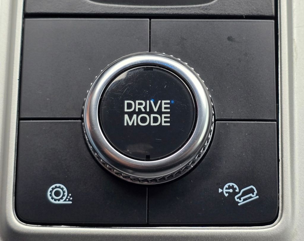 2023 Ford Explorer Image 31