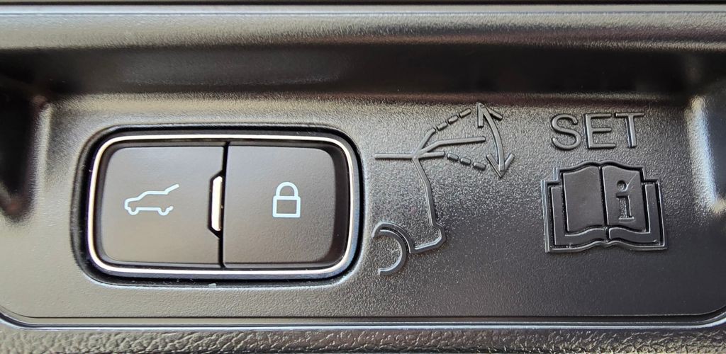 2023 Ford Explorer Image 45