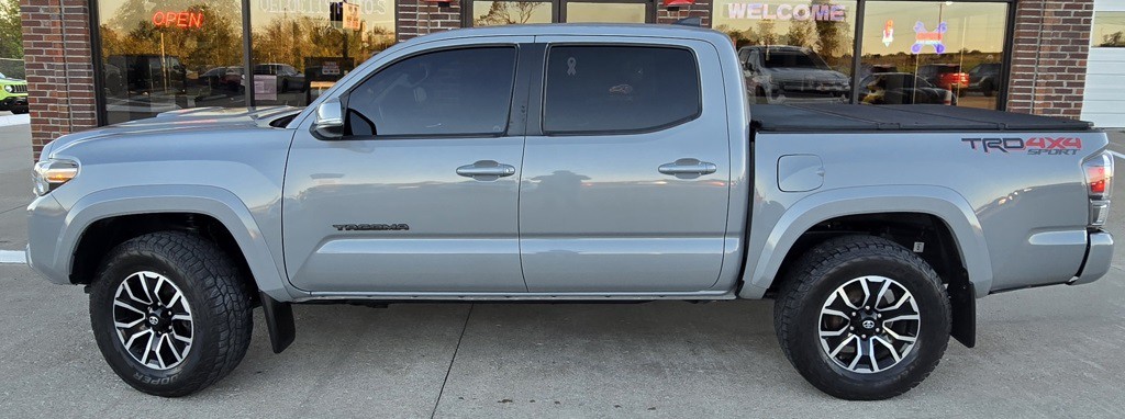 2020 Toyota Tacoma Image 5