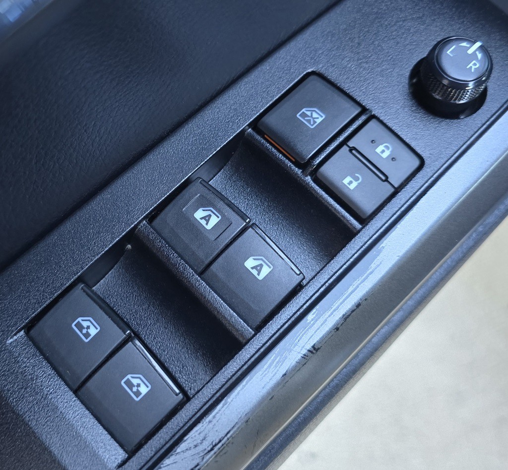 2020 Toyota Tacoma Image 18