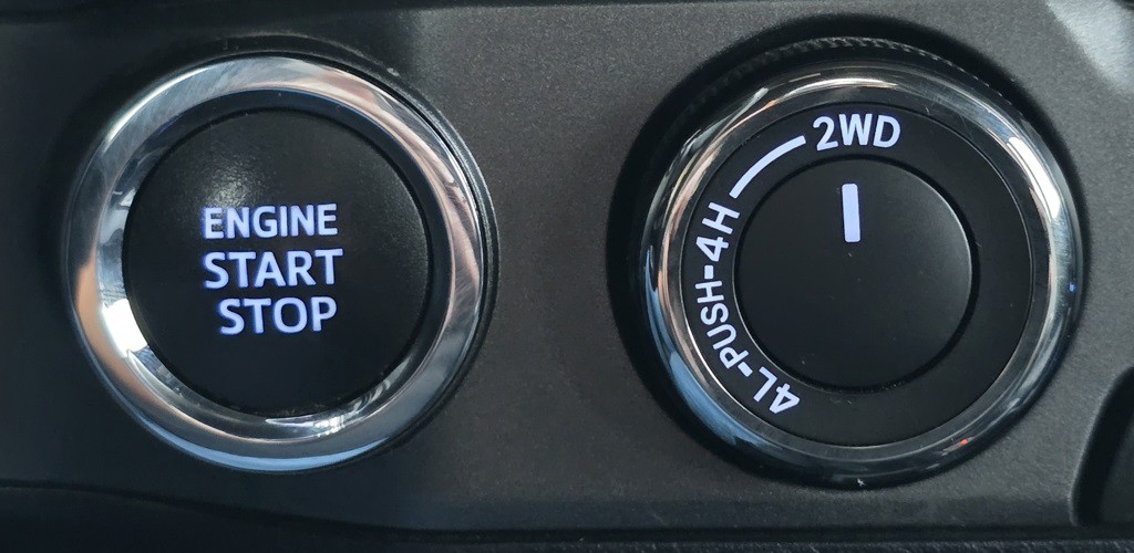 2020 Toyota Tacoma Image 28