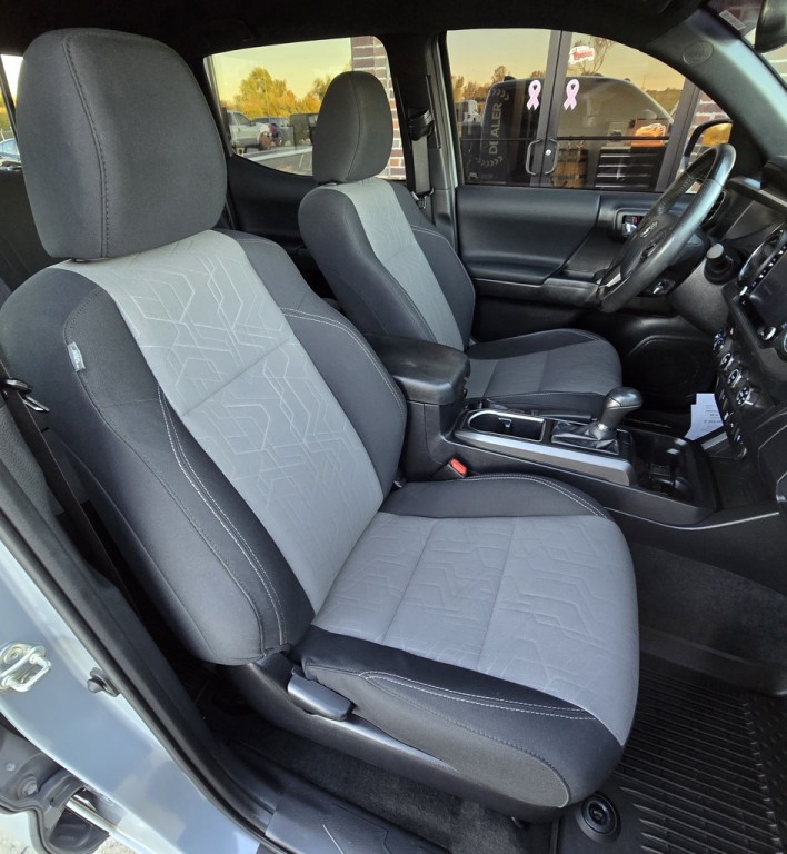 2020 Toyota Tacoma Image 37