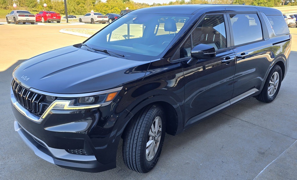 2022 Kia Carnival Image 6