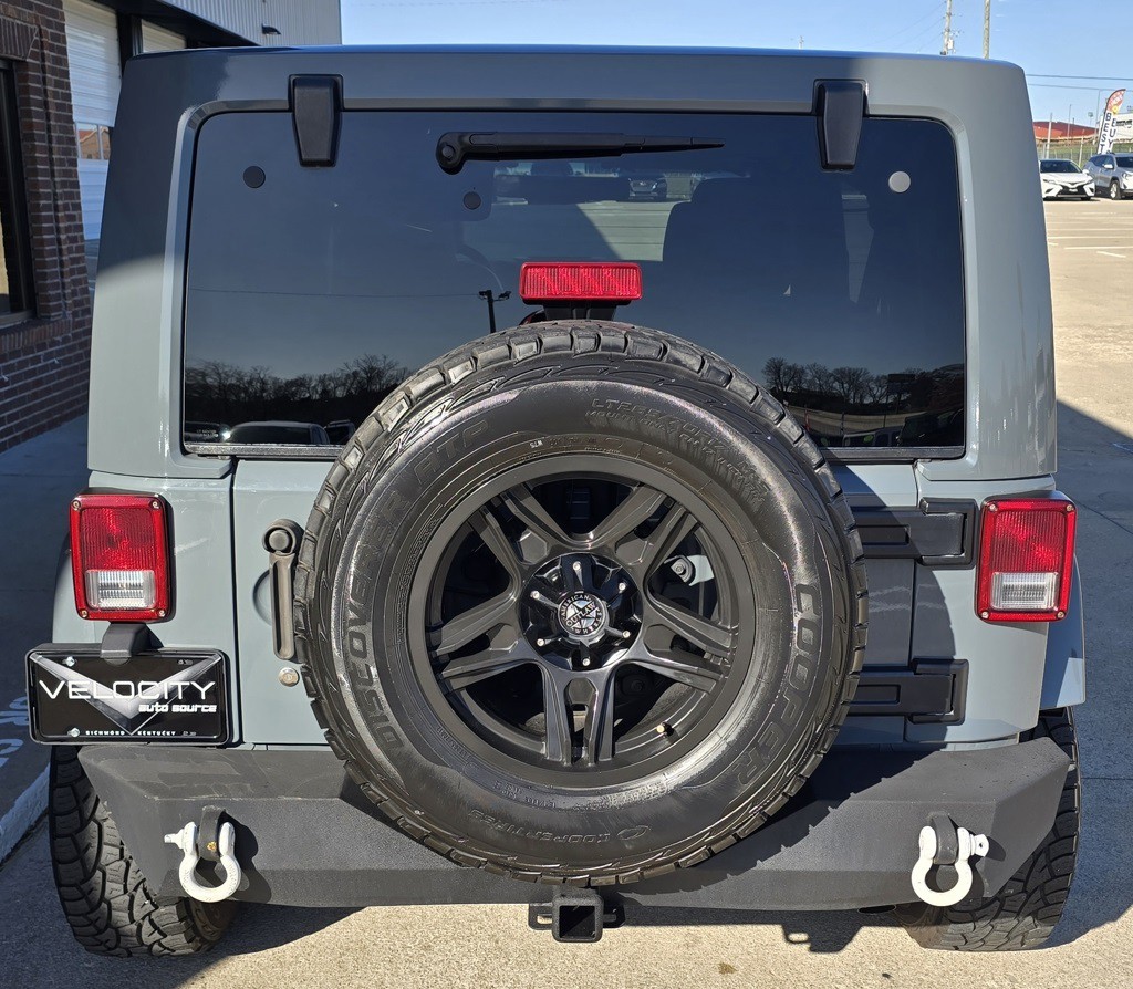 2015 Jeep Wrangler Image 8