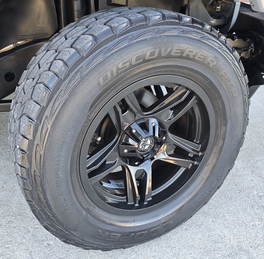 2015 Jeep Wrangler Image 9