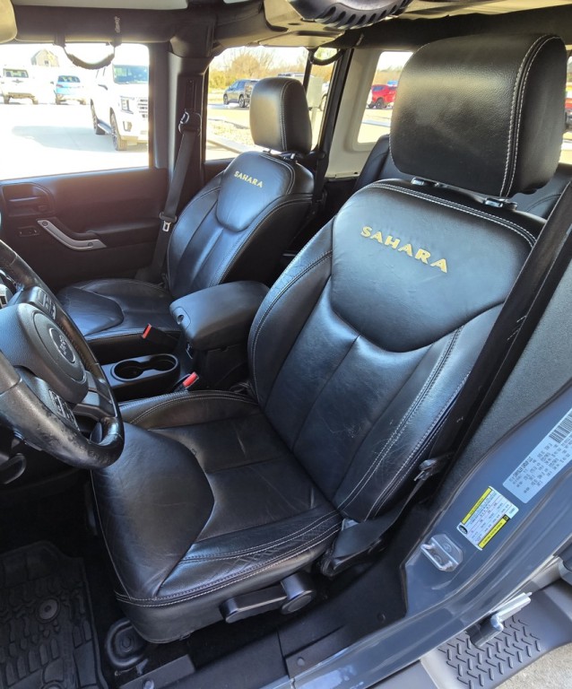 2015 Jeep Wrangler Image 17