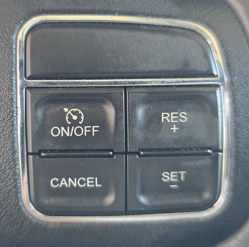 2015 Jeep Wrangler Image 21