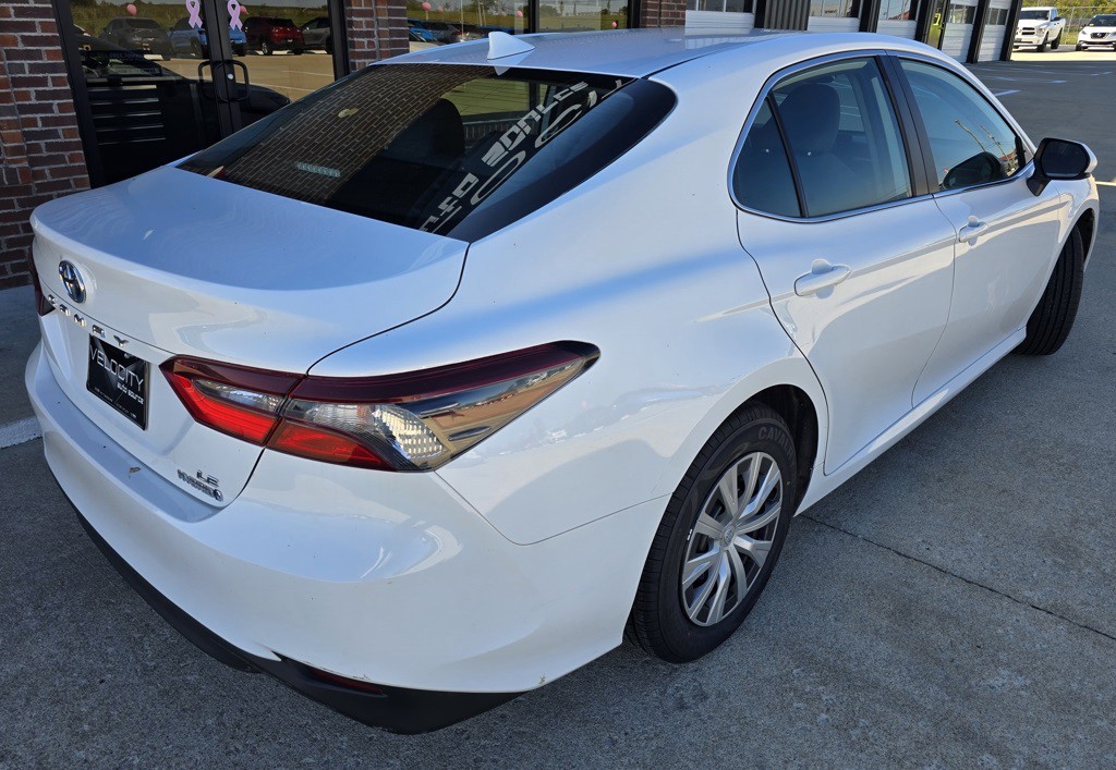 2022 Toyota Camry Image 3