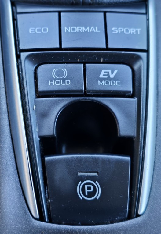 2022 Toyota Camry Image 16