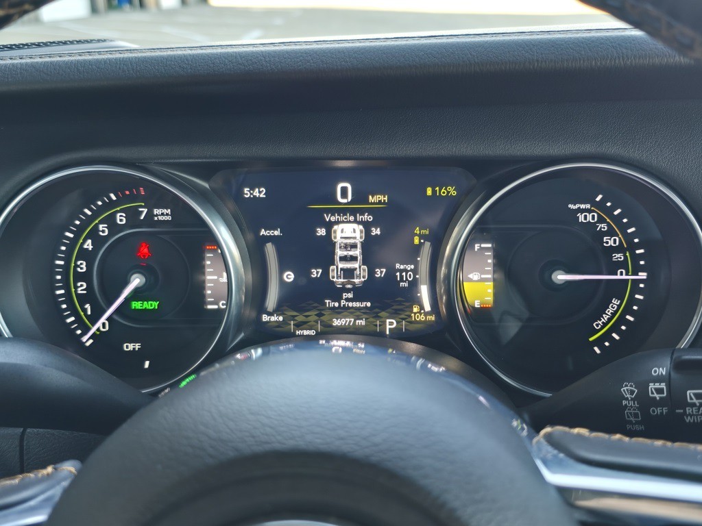 2021 Jeep Wrangler Image 18