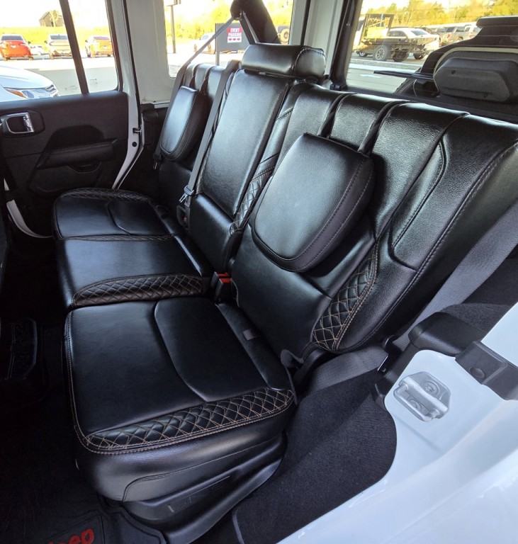 2021 Jeep Wrangler Image 36