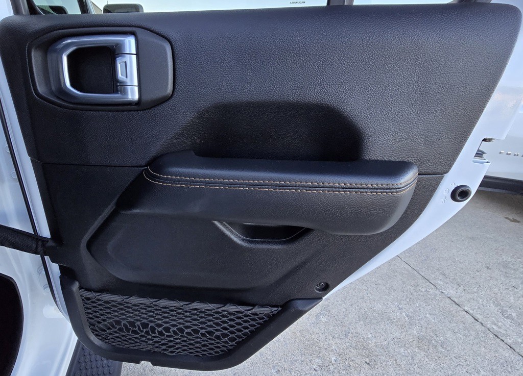 2021 Jeep Wrangler Image 40