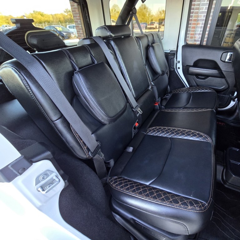 2021 Jeep Wrangler Image 42