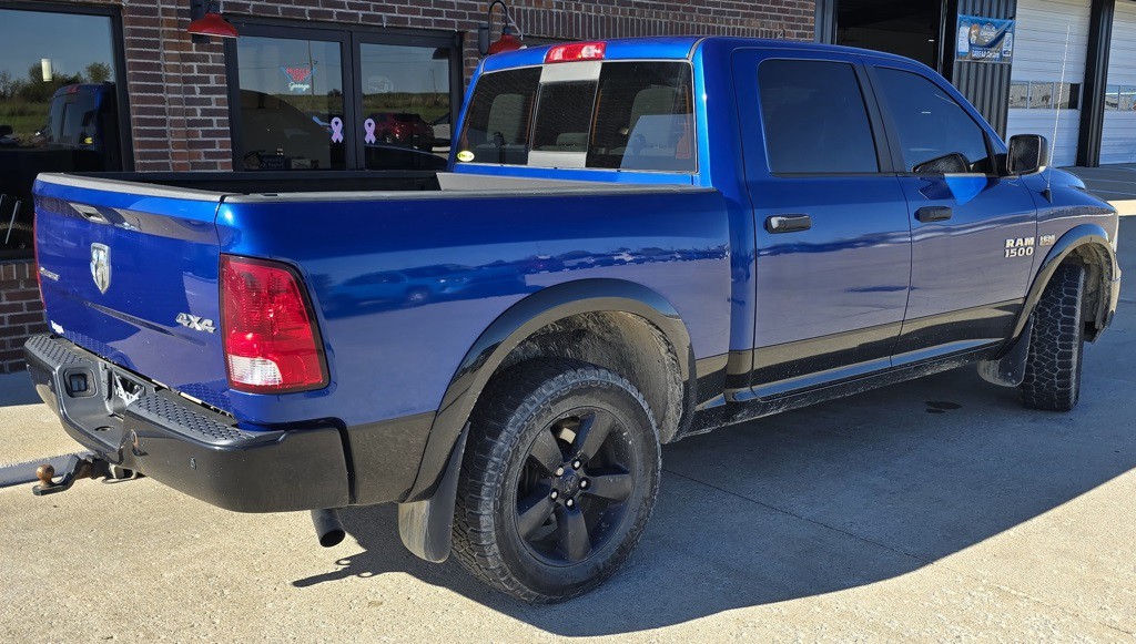 2017 RAM 1500 Image 3